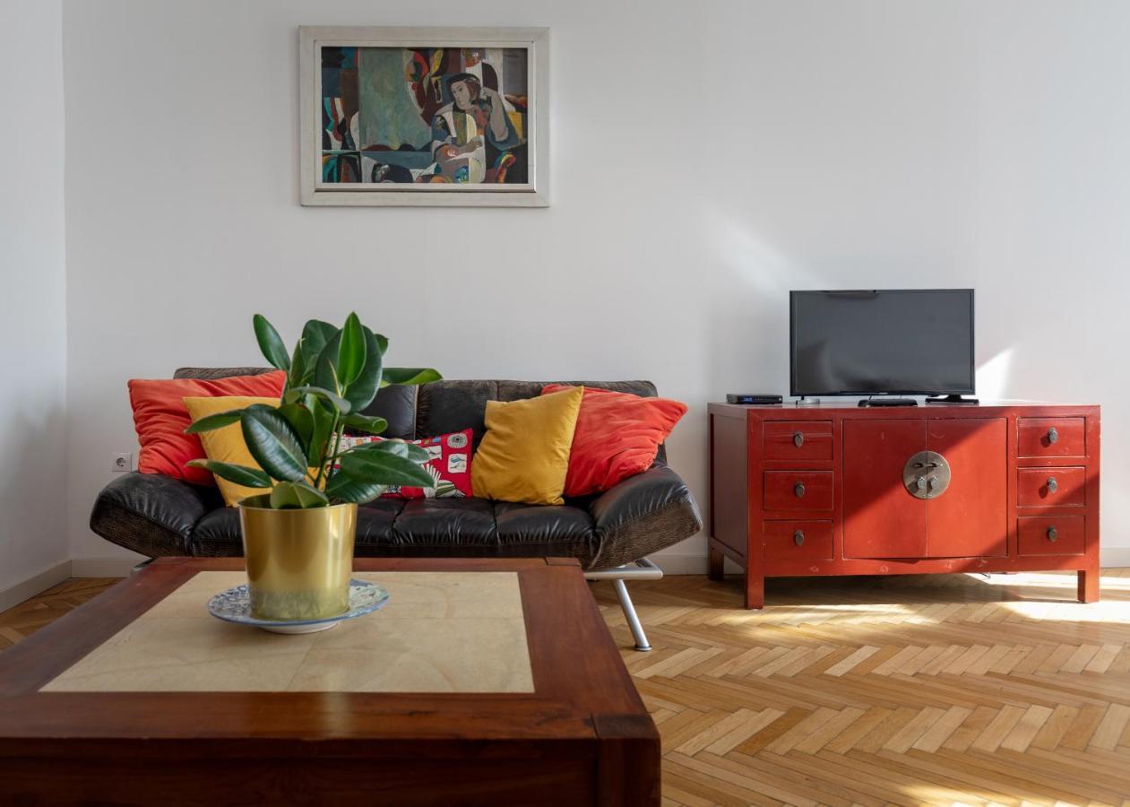 Bright & Spacious Loft With Basilica View Budapest Exterior foto