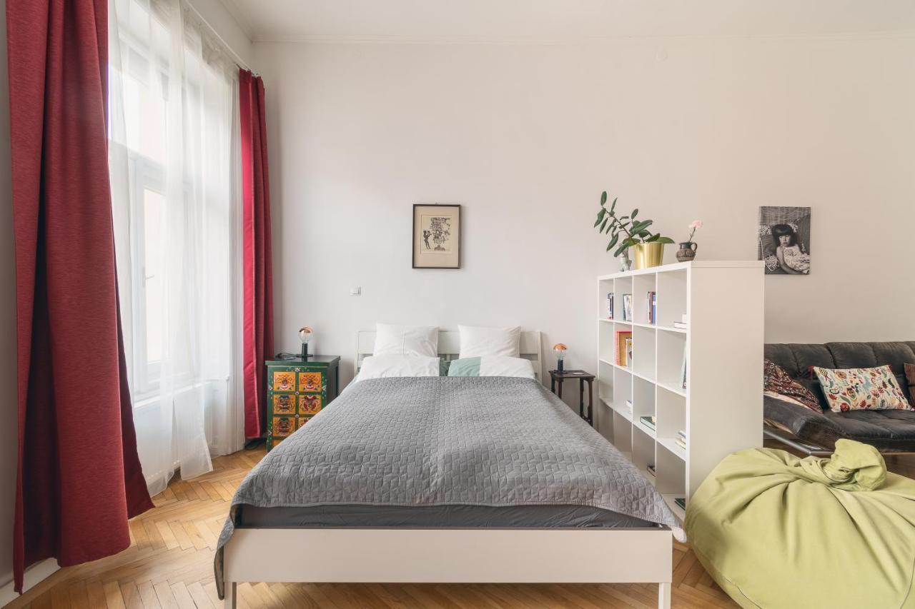 Bright & Spacious Loft With Basilica View Budapest Exterior foto